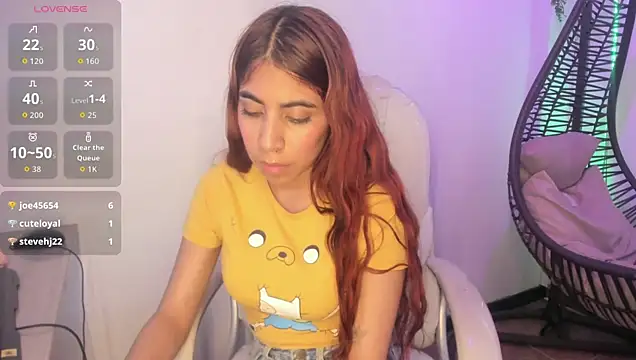 XXX chat uživo modela lunitaa18