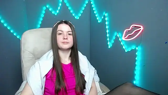 Show modela MavkaCute na web-kameri