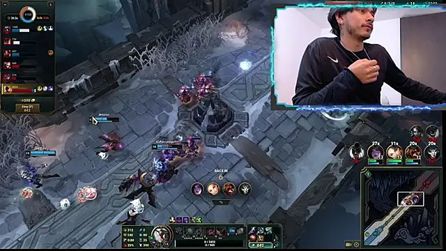 Chat XXX ao vivo de Elian_savoy