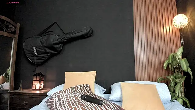 luna_sunflower__ – Live XXX-chat