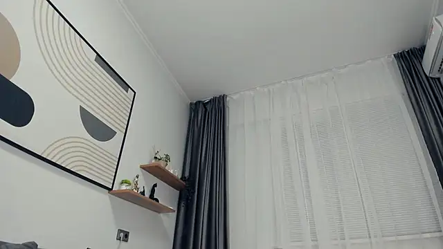 LydaAinley – webcam-show