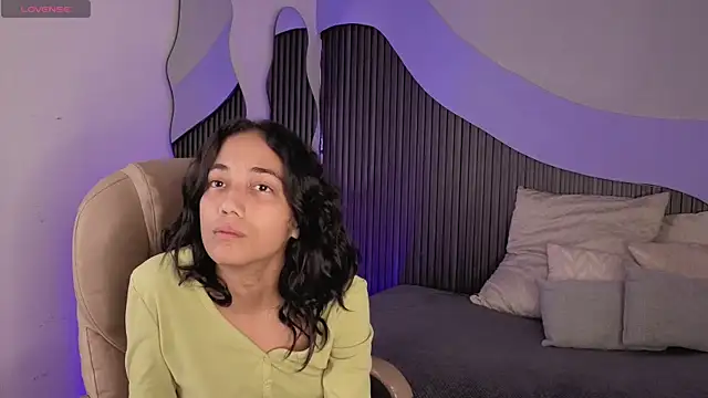 hot_little_bunny 即時 XXX 聊天