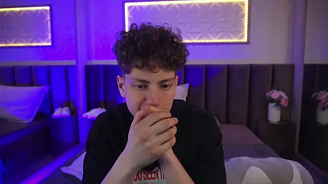 StefanBev 网络视讯表演