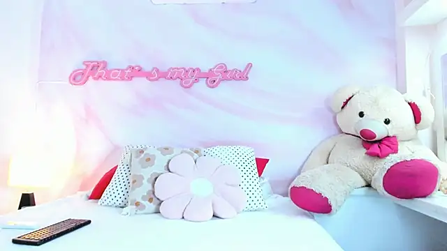 Chatroom XXX en direct de Nahomii_Skonee