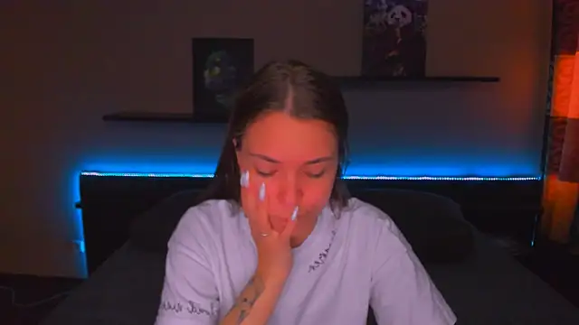 XXX chat uživo modela AlexaBarkley