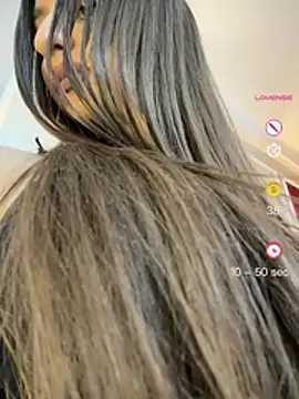 Anyssia Chat XXX in diretta