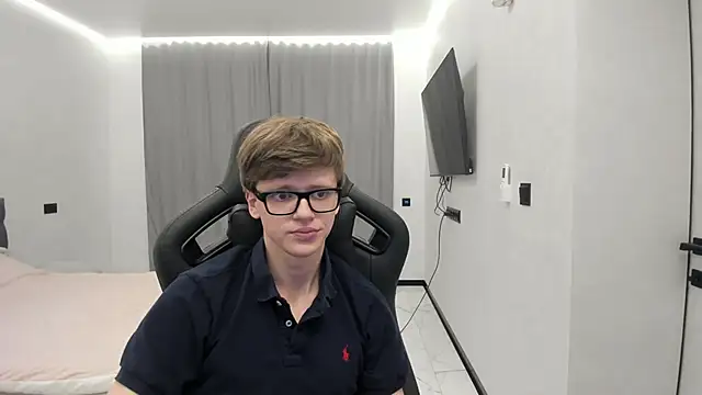 bonekoambalabu's Live XXX Chat