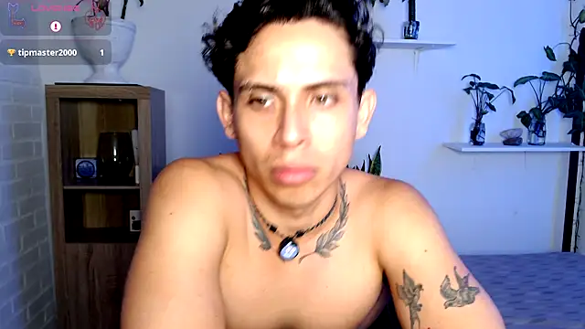 Magnuz_Col's Live XXX Chat