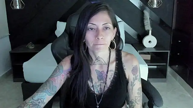 Chat XXX Live dark_gotica