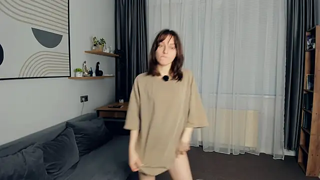 LydaAinley webcam show