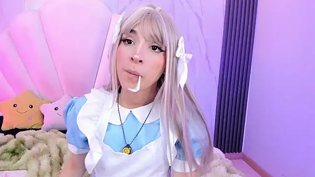 AliiceWonderland_ Live XXX-Chat