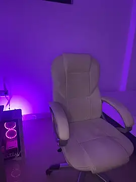 nyna_1 – Live XXX-chat