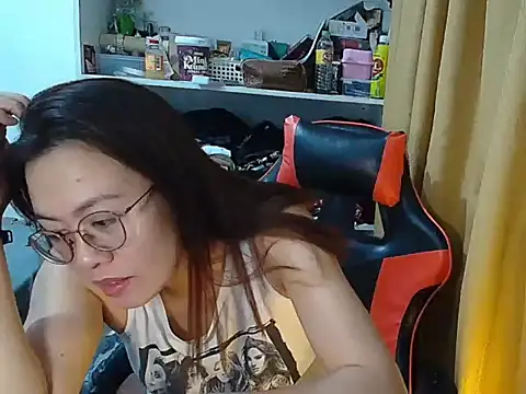 crizzybel's Webcam Show