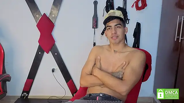 Grace_and_Milo élő XXX-chatje