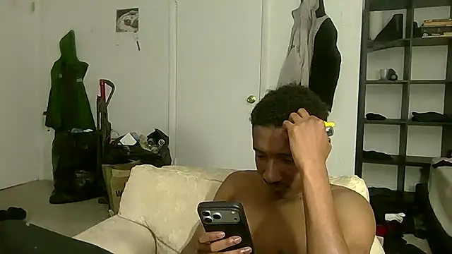 Iblackoracle Show in webcam