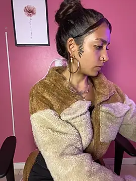 DulceLatinaxo's Live XXX Chat