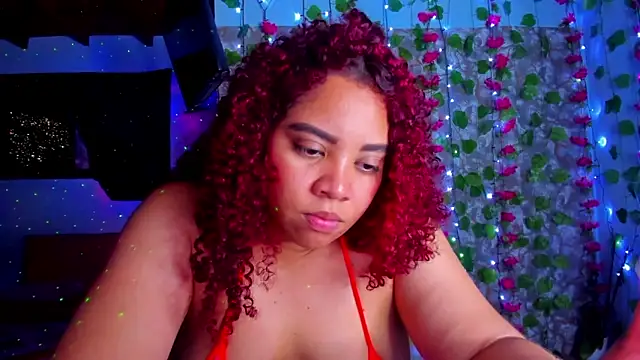 AngelaCoffee Adlı Modelin Canlı XXX Sohbeti