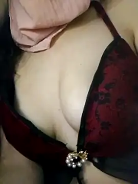 Almas-arabic's Webcam Show