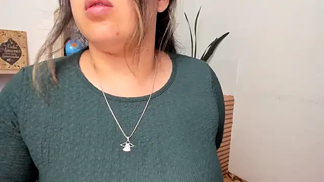 Онлайн чат XXX LinaBrowm