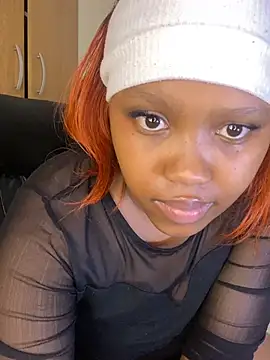 Prettiestheavenly Chat XXX live