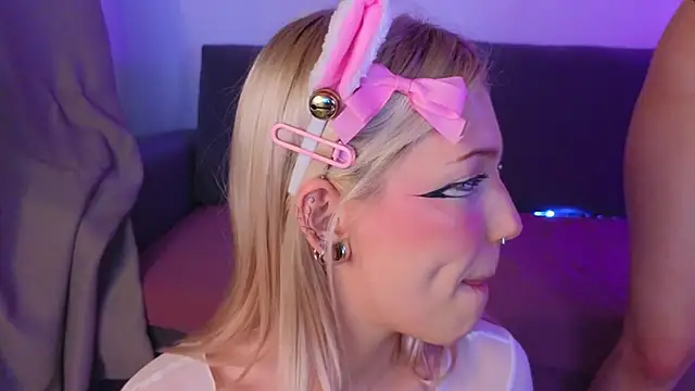 Wildneck Live XXX-Chat