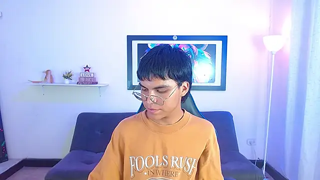 Maecum18 élő XXX-chatje