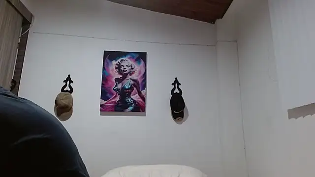 Crystal_Star_ Chat XXX live