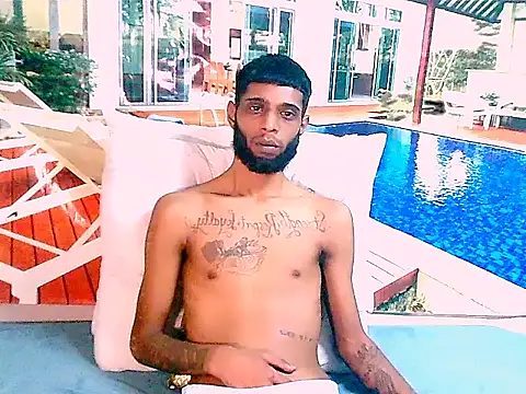 XXX chat uživo modela CharmingIndian1