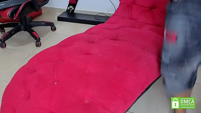 Grace_and_Milo – Live XXX-chat