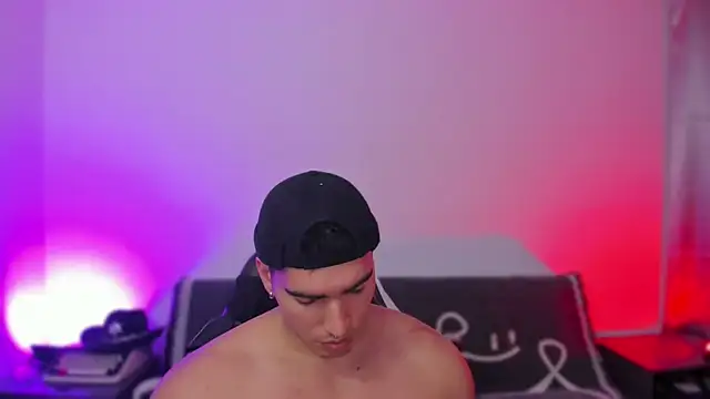 JamesGraay 现场XXX聊天