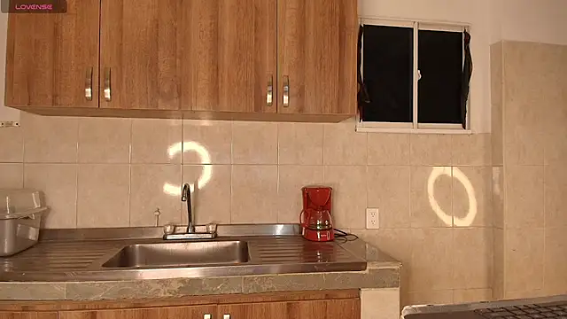 Sembang XXX Secara Langsung julieta_aguilar1