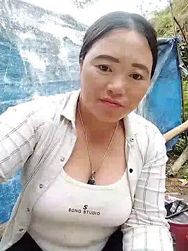 kimngan12 Show Webcam