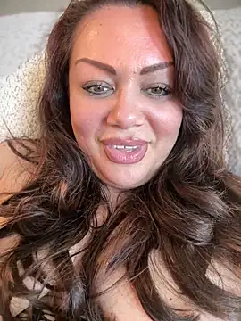 Chat XXX en directo de BadAssVeronica