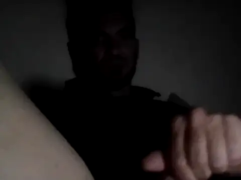 Show modela joliecu na web-kameri