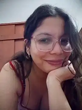 Carliina_Soussa élő XXX-chatje