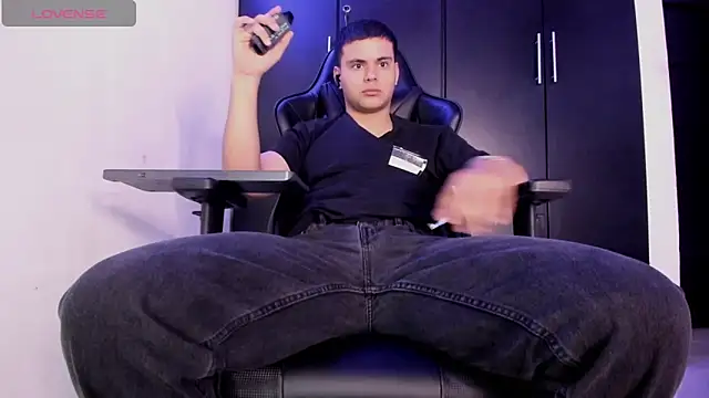 Liam_Mateo Show Webcam