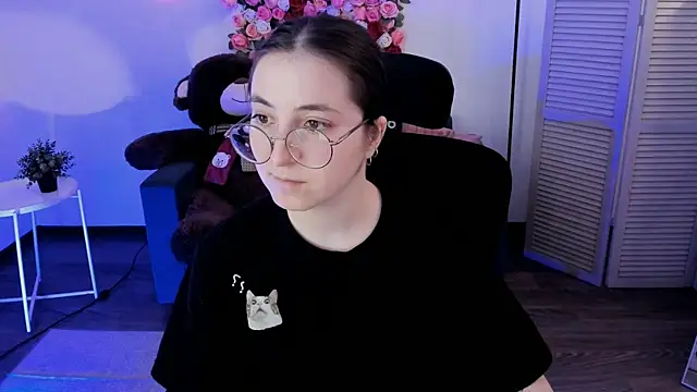 Онлайн чат XXX VirtuallVoyant