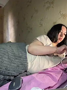 Naughtbaby_2025's Live XXX Chat