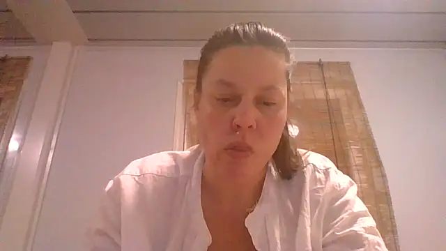 Онлайн чат XXX fulloferotic