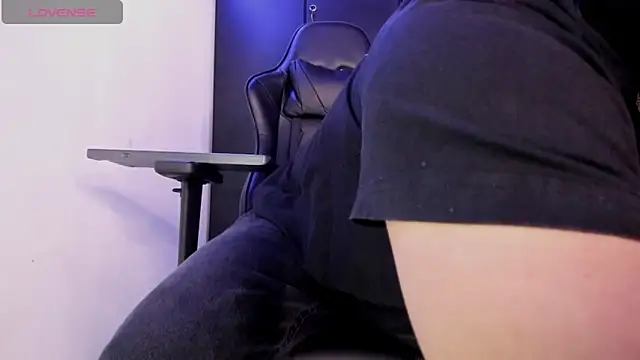 Chat XXX Live Liam_Mateo