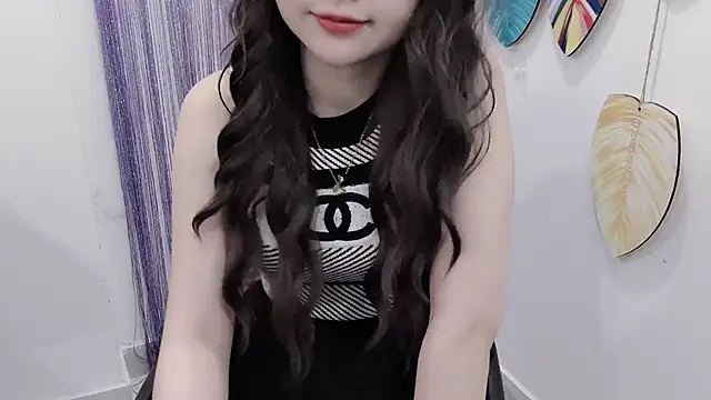 دردشة Ari-sweety الجنسية المباشرة