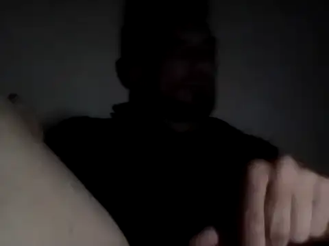 Show modela joliecu na web-kameri