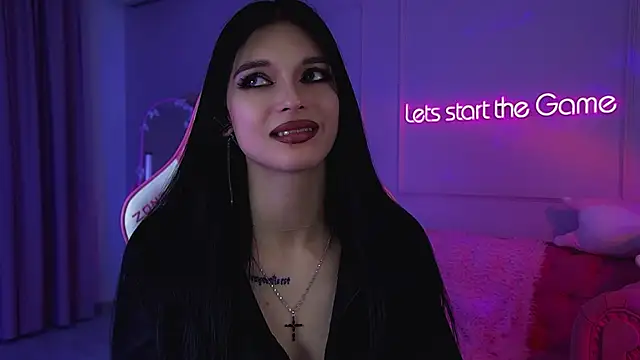 BeverlyMost লাইভ XXX চ্যাট