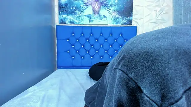 XXX chat uživo modela ElanGiraldo