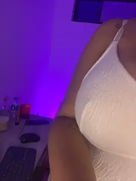 nyna_1 Live XXX-Chat