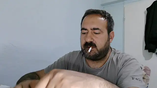 Chat XXX en directo de mio_jaks