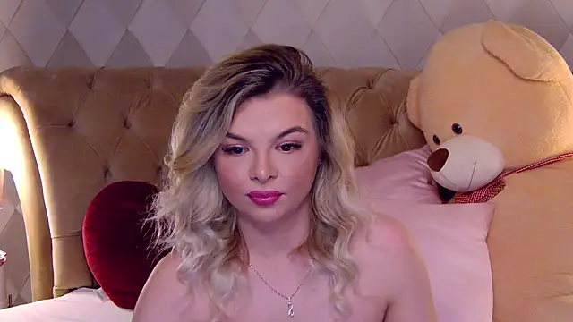 KimmBliss Chat XXX live