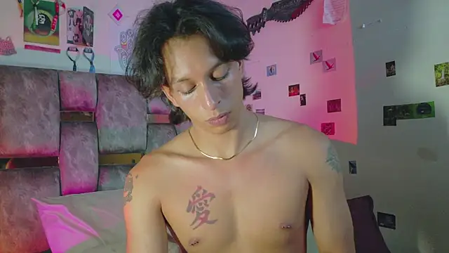 DannyPhantom555 live XXX chat