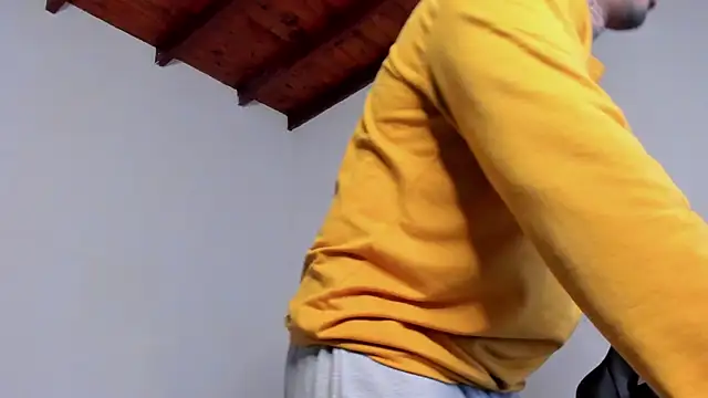 Pertunjukan Kamera Web LuigiVitale_1