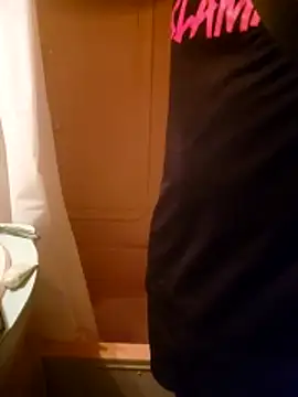 LargeDominoes Webcam-Show